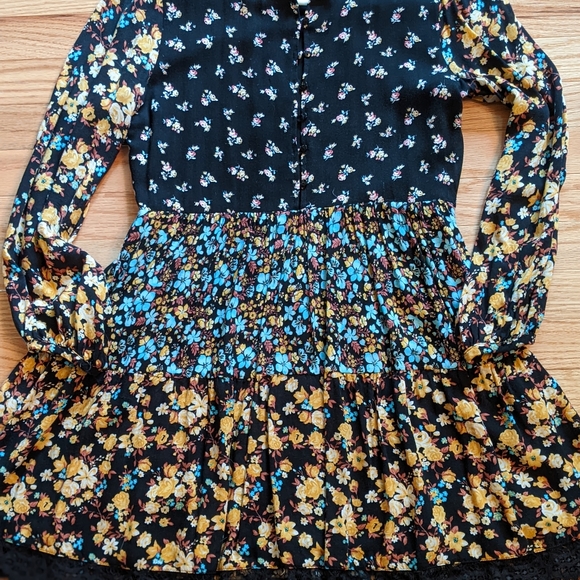 Flowy dress (Size S) - Picture 3 of 5